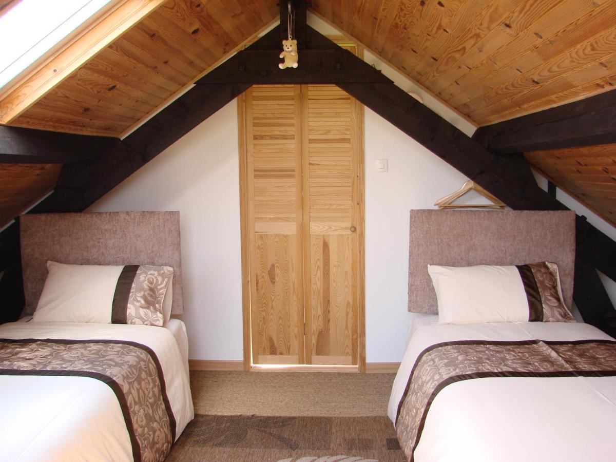 La Blanche Roche Bed & Breakfast Sourdeval Exterior photo