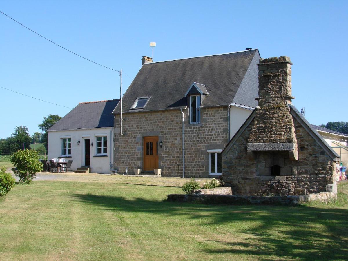 La Blanche Roche Bed & Breakfast Sourdeval Exterior photo